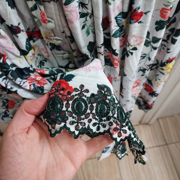 Paco Rabanne White Rose Print Eyelet Trim Minidress - Picture 7 of 9